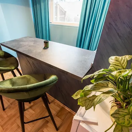 Private In The Centre Apartment Varna