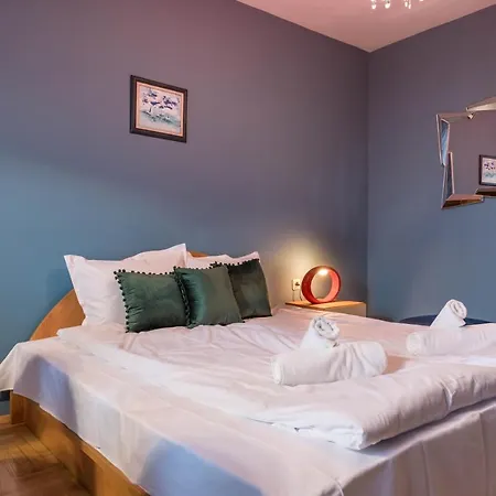 Budget In The Heart Of Appartement Varna