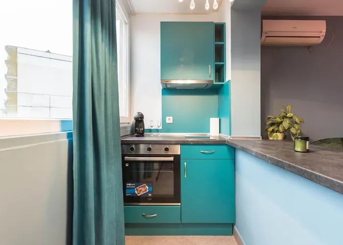 Private In The Centre Apartment *